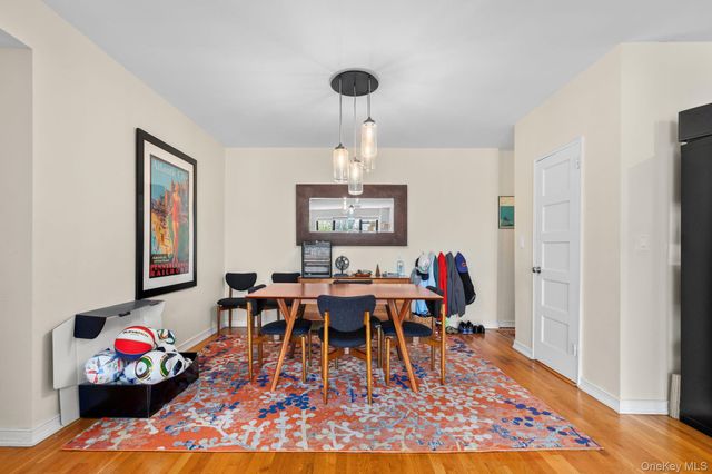 325 Main Street 4C, White Plains, NY 10601