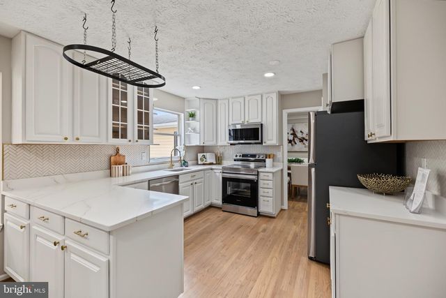 11624 PARAMUS DR, North Potomac, MD 20878