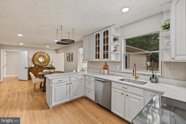 11624 PARAMUS DR, North Potomac, MD 20878