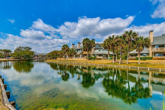 8500 Margate Cir Apt 307, Myrtle Beach, SC 29572