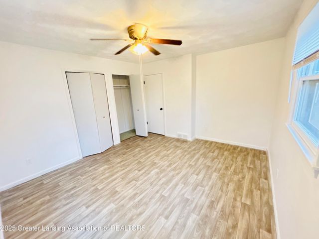 1207 Flanders Road, Charlotte, MI 48813