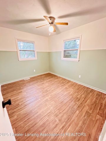 1207 Flanders Road, Charlotte, MI 48813