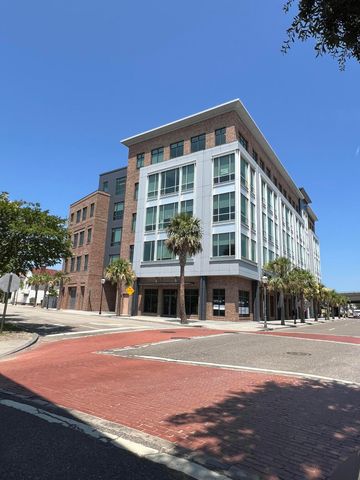 680 King Street, Charleston, SC 29403