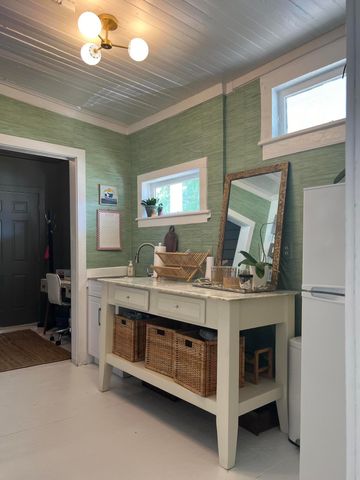 680 King Street, Charleston, SC 29403