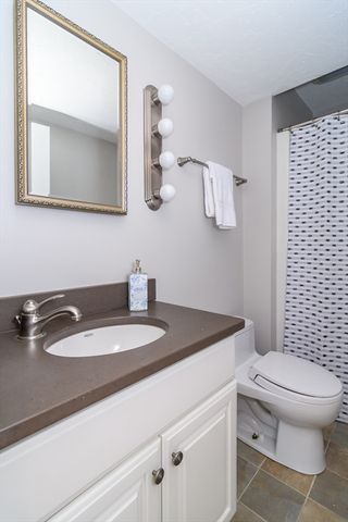 9 Merifield Lane, Natick, MA 01760