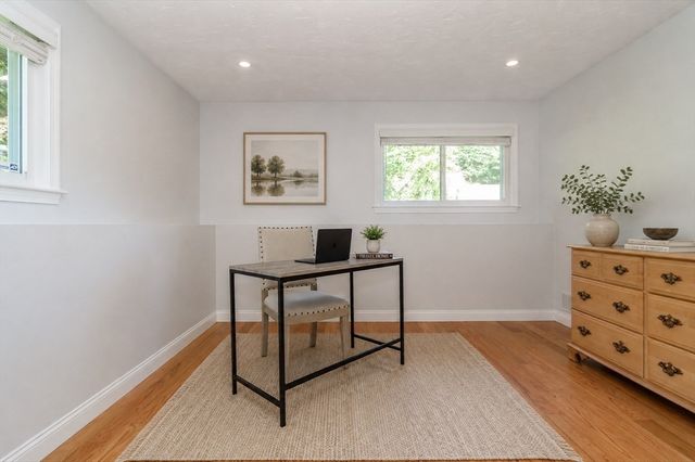9 Merifield Lane, Natick, MA 01760
