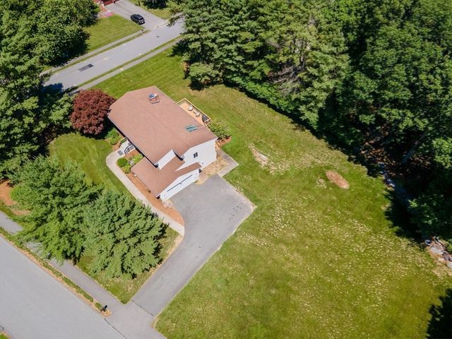 9 Merifield Lane, Natick, MA 01760