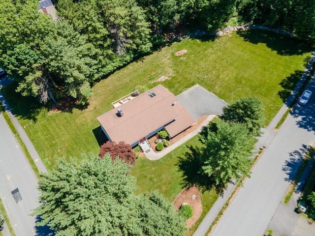 9 Merifield Lane, Natick, MA 01760