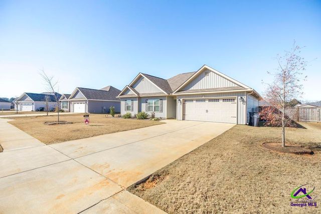 132 Sadie Heights Boulevard, Perry, GA 31069