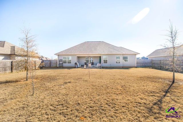 132 Sadie Heights Boulevard, Perry, GA 31069