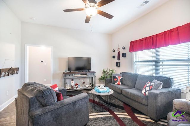 132 Sadie Heights Boulevard, Perry, GA 31069