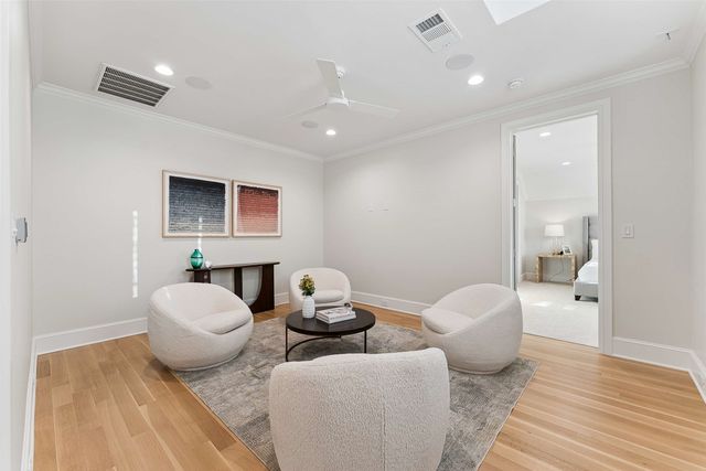 7110 Robin Road, Dallas, TX 75209