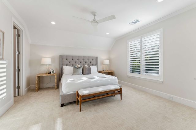 7110 Robin Road, Dallas, TX 75209