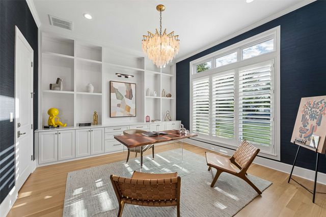 7110 Robin Road, Dallas, TX 75209