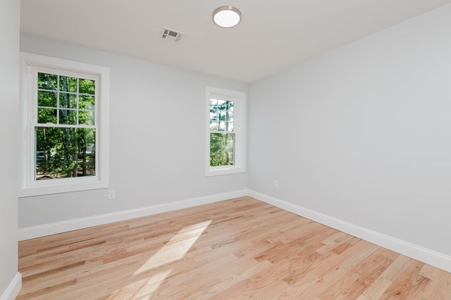 22 Morrison St, Wareham, MA 02538