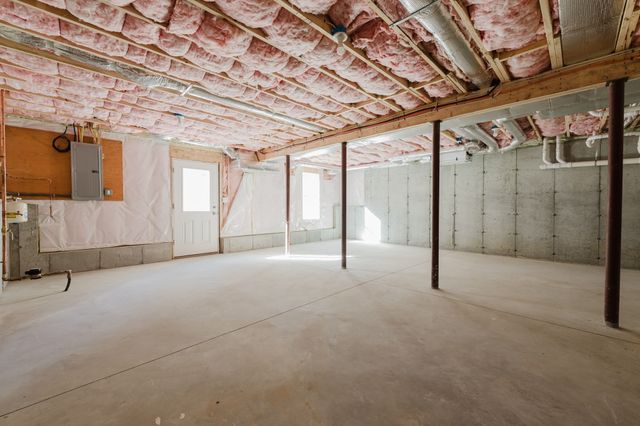 22 Morrison St, Wareham, MA 02538