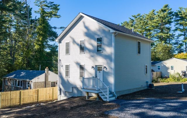 22 Morrison St, Wareham, MA 02538