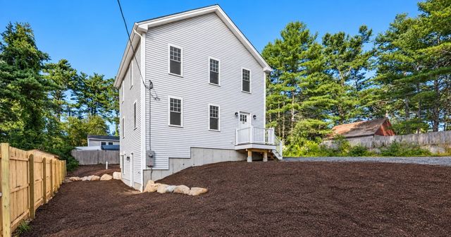 22 Morrison St, Wareham, MA 02538