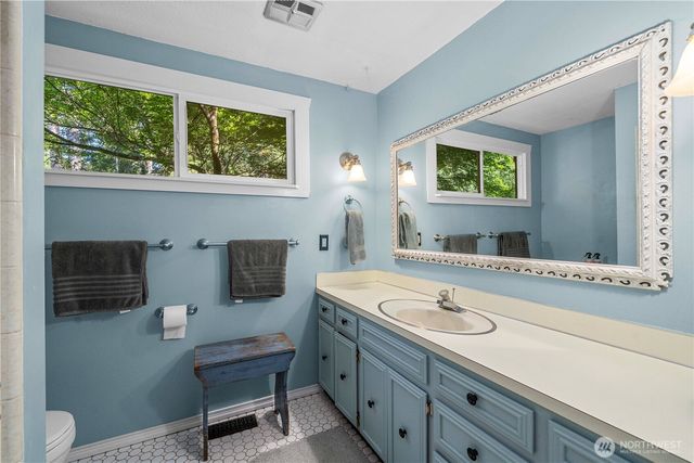 6702 77th Street W, Lakewood, WA 98499