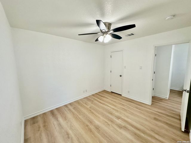 414 Hampton, Boerne, TX 78006