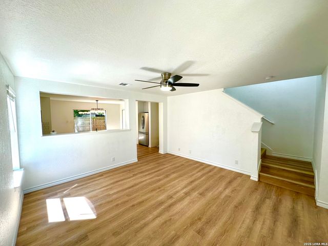 414 Hampton, Boerne, TX 78006