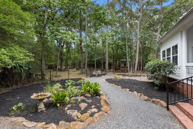 10810 Lake Windcrest, Magnolia, TX 77354