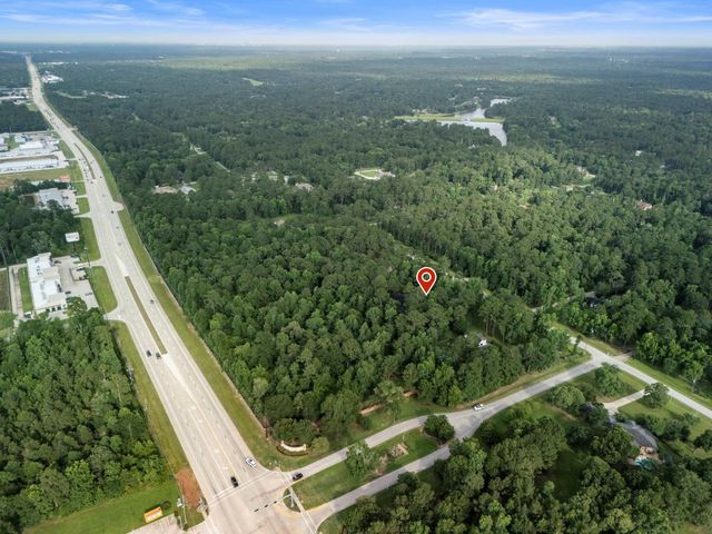10810 Lake Windcrest, Magnolia, TX 77354