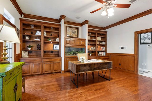10810 Lake Windcrest, Magnolia, TX 77354
