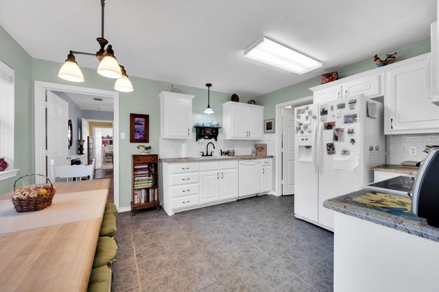 211 Walker Court N, Waxahachie, TX 75167