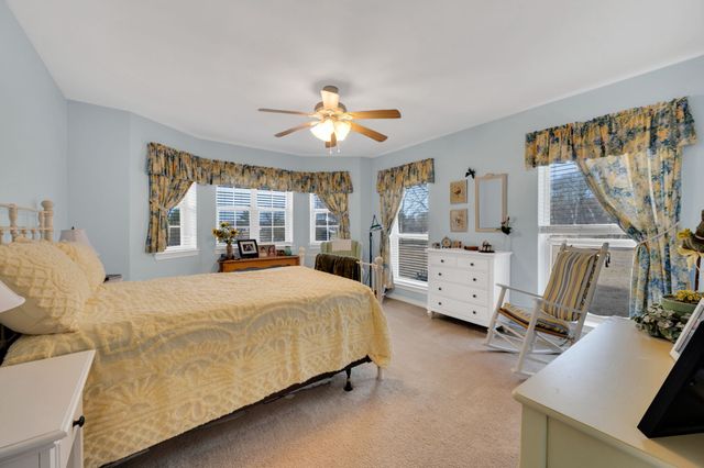 211 Walker Court N, Waxahachie, TX 75167