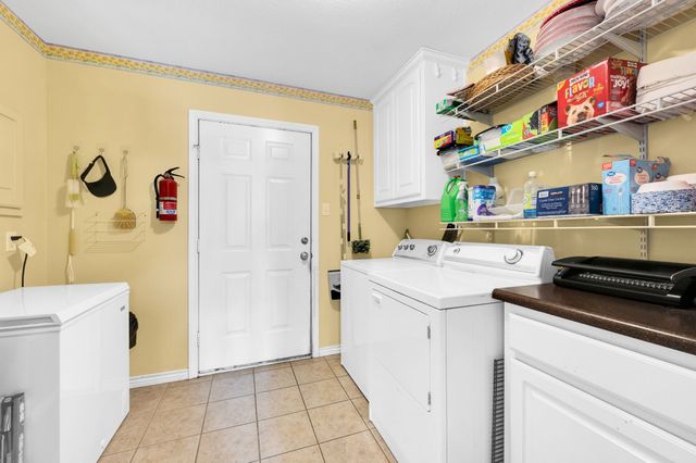 211 Walker Court N, Waxahachie, TX 75167