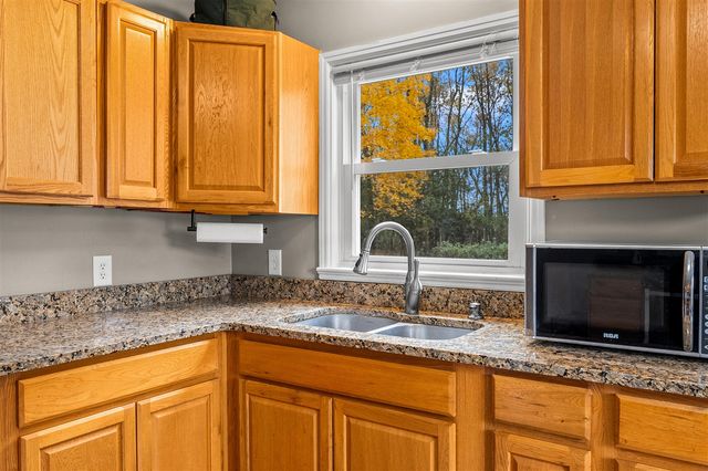 1055 W Michigan Avenue, Battle Creek, MI 49037