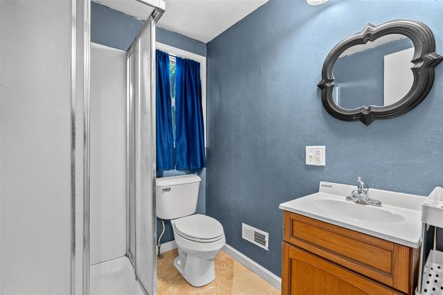 1055 W Michigan Avenue, Battle Creek, MI 49037