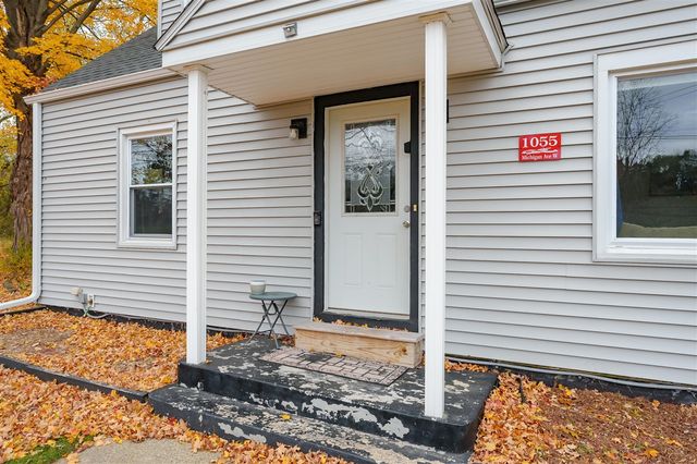 1055 W Michigan Avenue, Battle Creek, MI 49037