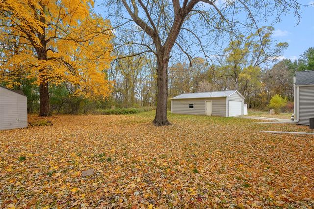 1055 W Michigan Avenue, Battle Creek, MI 49037