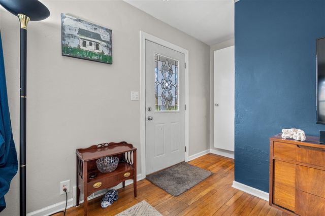 1055 W Michigan Avenue, Battle Creek, MI 49037