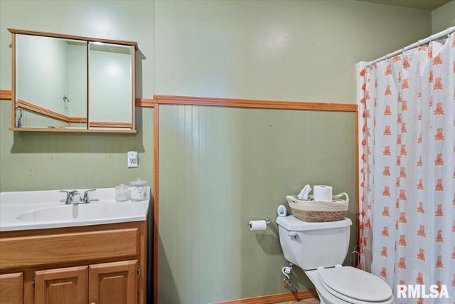 209 S EAST Street, Loami, IL 62661