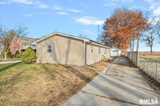 209 S EAST Street, Loami, IL 62661