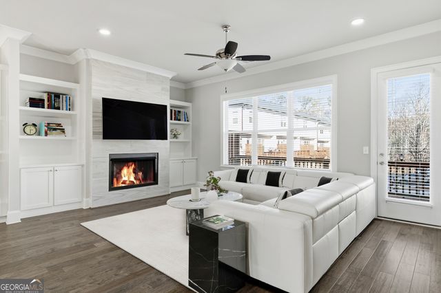 1030 Rivermont Alley, Roswell, GA 30076