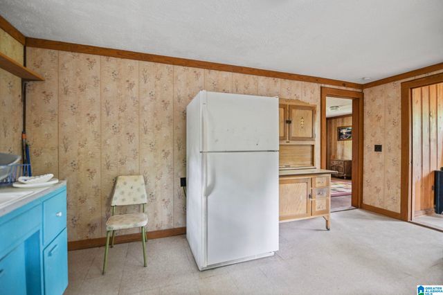 2143 COUNTY ROAD 465, Clanton, AL 35046