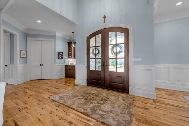 111 Roseburg Way, Nicholasville, KY 40356