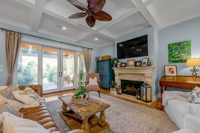 111 Roseburg Way, Nicholasville, KY 40356