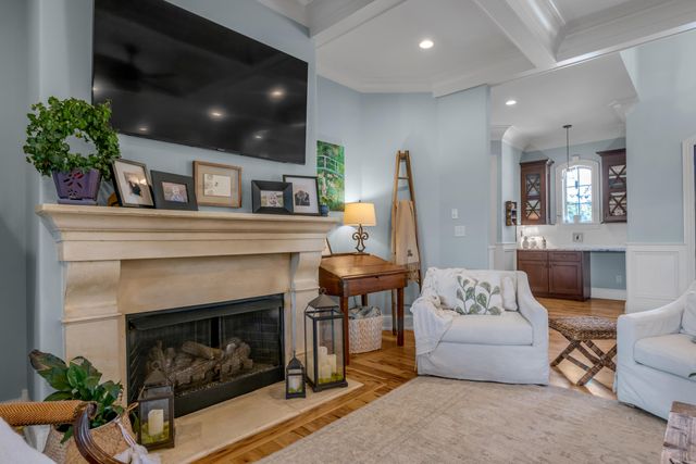 111 Roseburg Way, Nicholasville, KY 40356