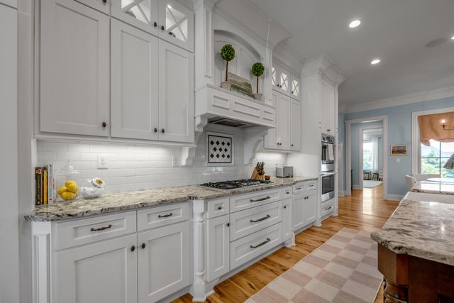 111 Roseburg Way, Nicholasville, KY 40356