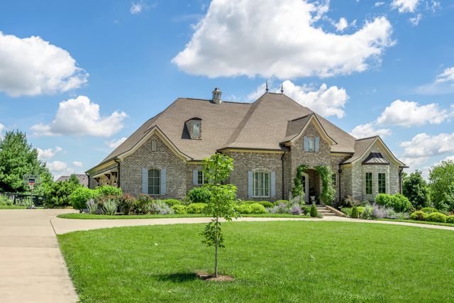 111 Roseburg Way, Nicholasville, KY 40356
