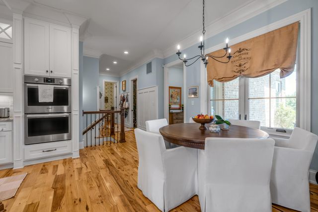 111 Roseburg Way, Nicholasville, KY 40356