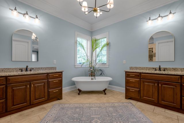 111 Roseburg Way, Nicholasville, KY 40356