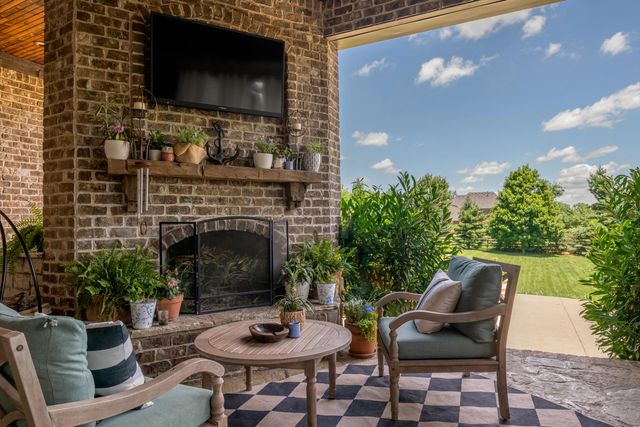 111 Roseburg Way, Nicholasville, KY 40356