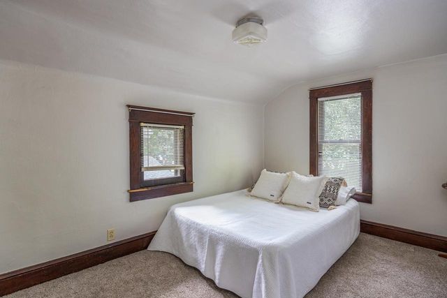 1416 N SUPERIOR STREET, Appleton, WI 54911