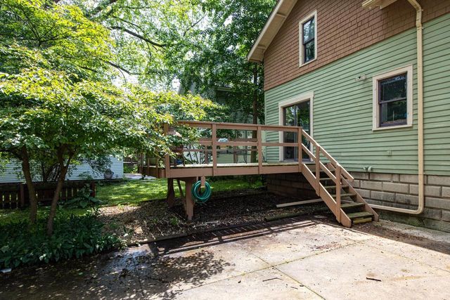 1416 N SUPERIOR STREET, Appleton, WI 54911
